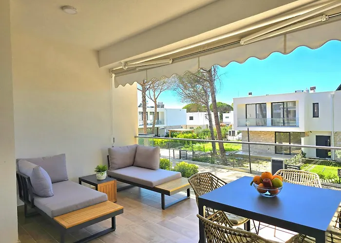 Sandy Beach Apartment - 291
